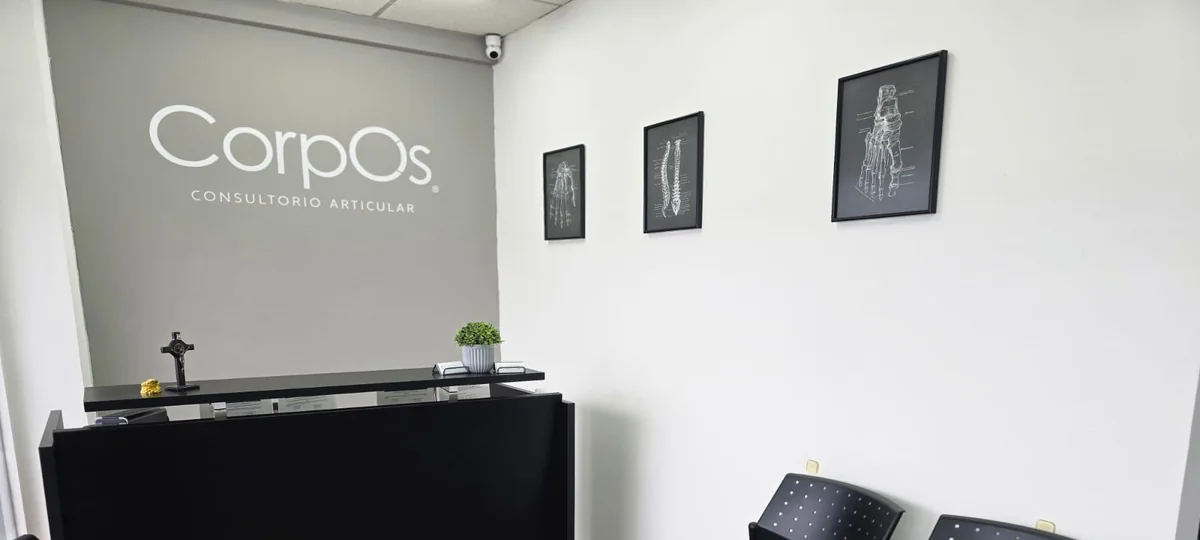 Sala de espera de CorpOs Consultorio Articular en Plaza Contry, Monterrey