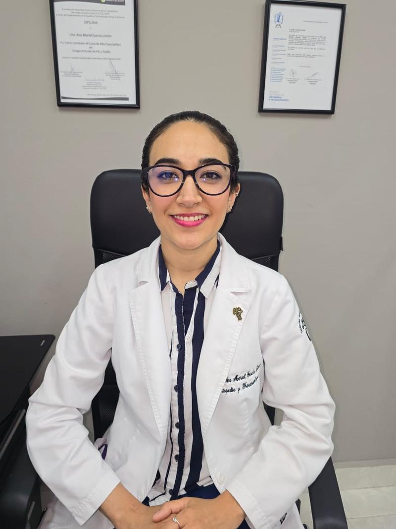 Dra. Ana Mariel García L. — Traumatóloga CorpOs Monterrey